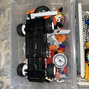 Engino- STEM Toys, Bulk Lot 4 Pounds Plus.Simple Machines, Remote 4 Wheel Drive,